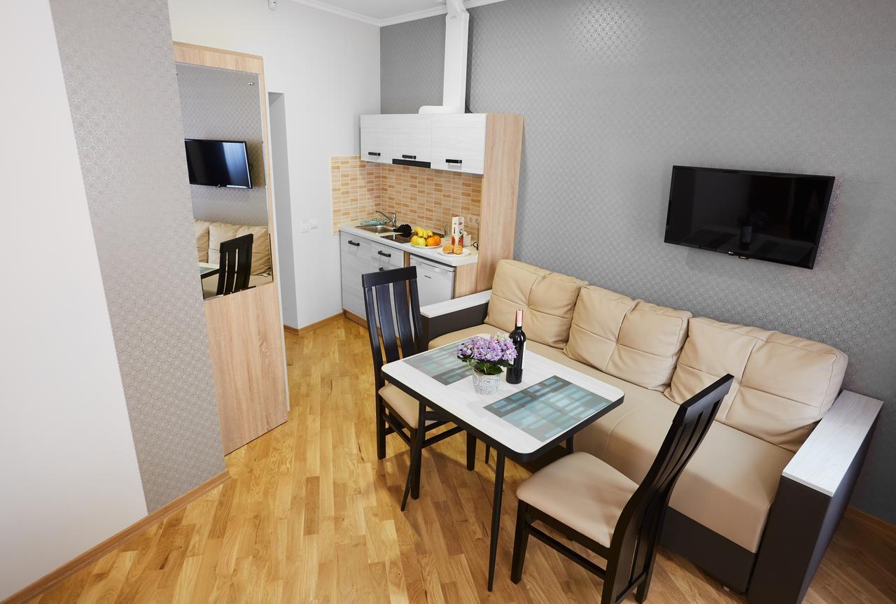 Antares Apart Hotel Lvov Exteriér fotografie